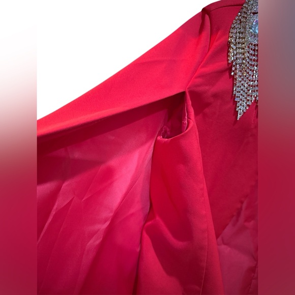 Red Blazer Cape - Custom - Cosmic Collective - Picture 6 of 8